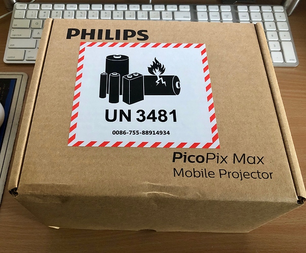 PicoPix Max